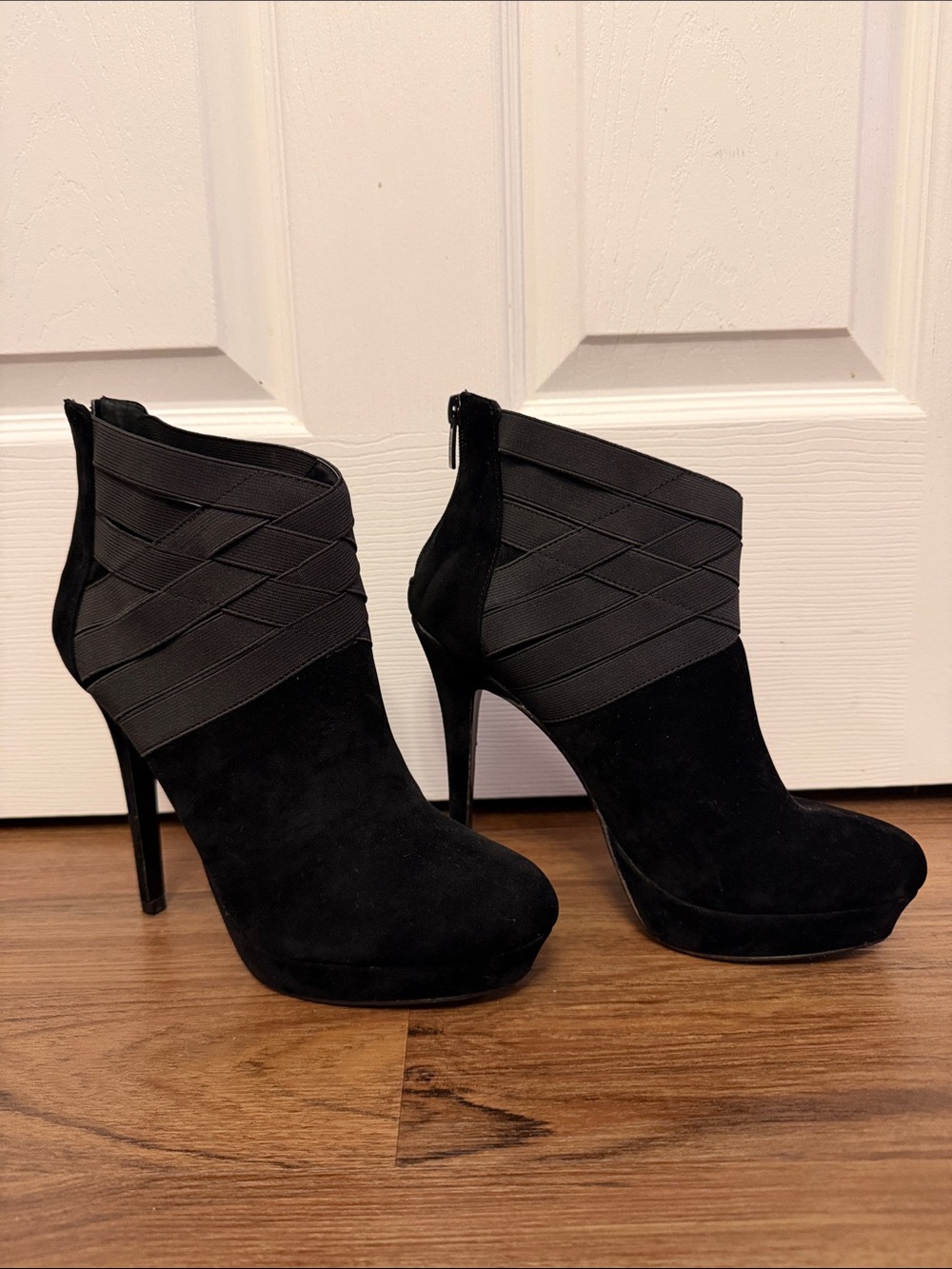 Vintage Colin Stuart Black Suede Platform Stiletto Ankle Booties. Size 9